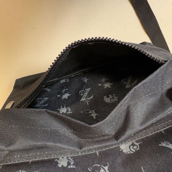 NWOT Nintendo Legend Zelda Backpack BookBag Black White Video Game Switch Tech - Picture 6 of 9